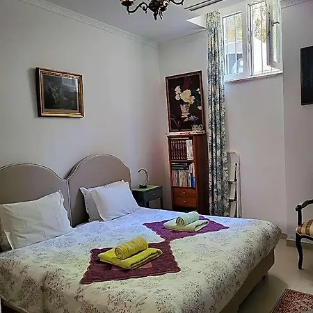 Lousa Twin Guest With Private Bathroom Sintra