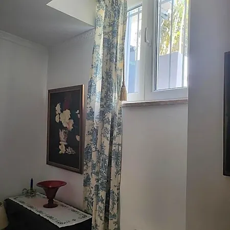Lousa Twin Guest With Private Bathroom ホテル 3*